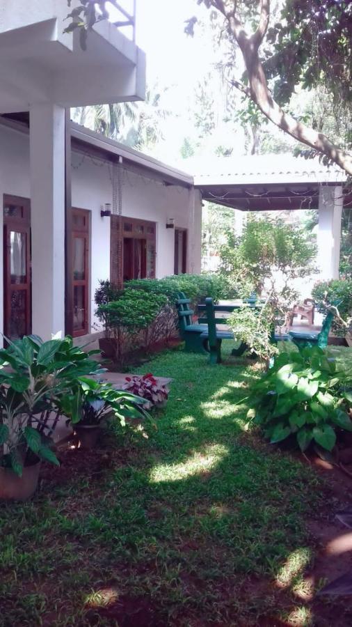 Villa Delorenta Anuradhapura Luaran gambar